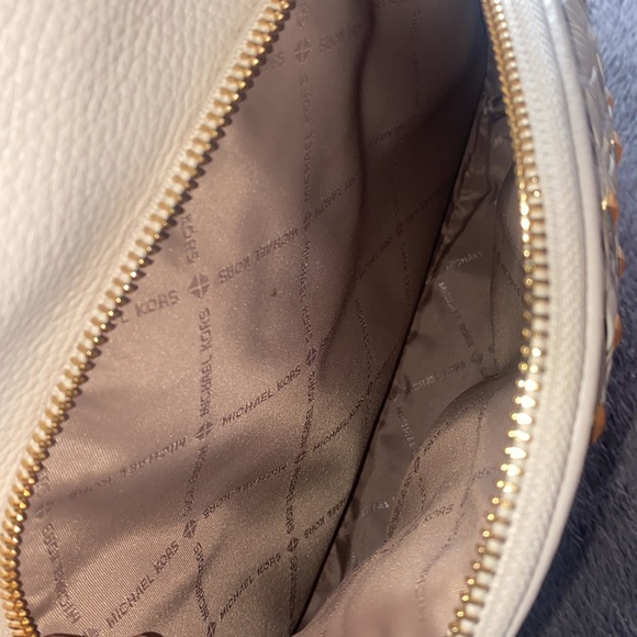 MK creme adjustable backpack - Picture 6 of 9